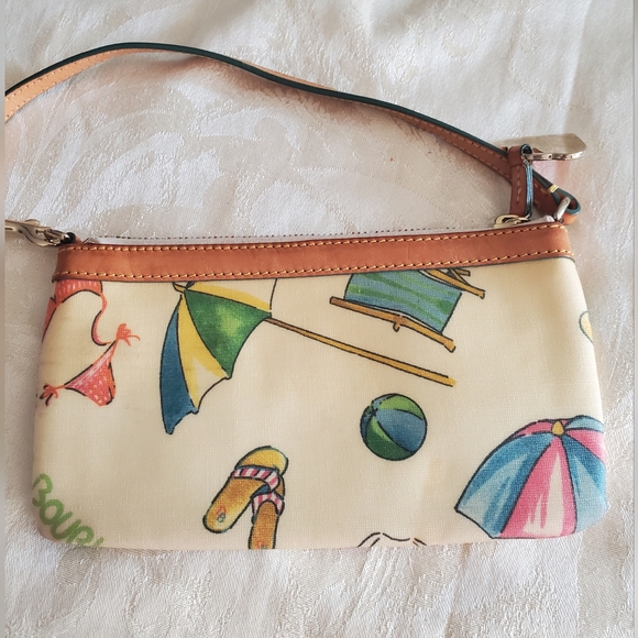 EUC Dooney & Bourke Miami Beach Wristlet - Picture 7 of 8